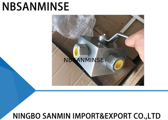 Сила руководства шарикового клапана потока г шарикового клапана стали углерода КХБ4К четырехпроводная морская